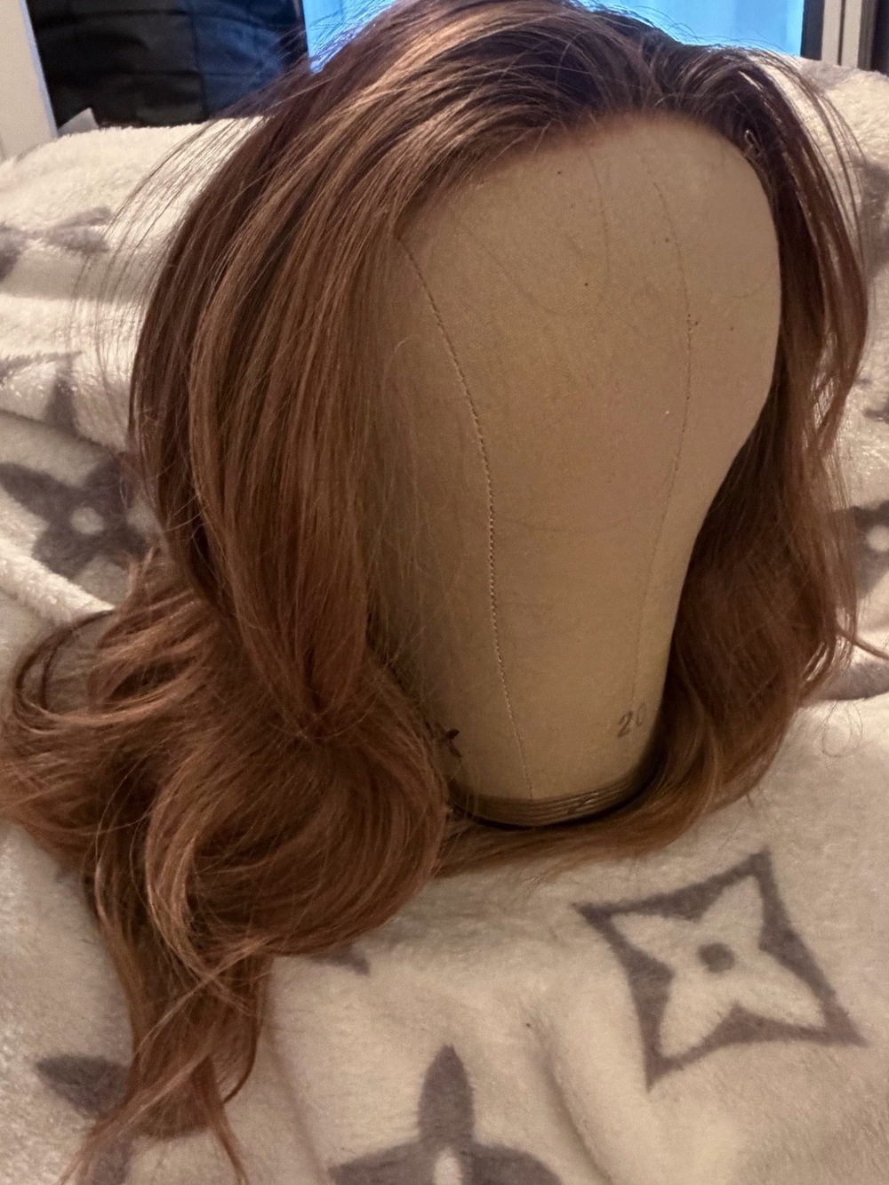 Women's Natural Brown Wavy Wig - Soft Everyday Style